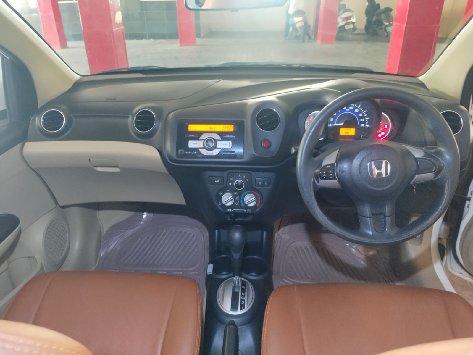 Honda Brio(2013-2016) Vx O At